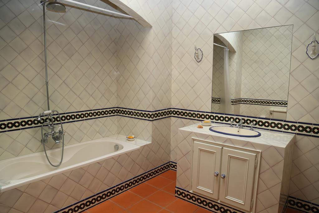 Quinta Dos Castanheiros Bed And Breakfast Ponte de Lima Ruang foto