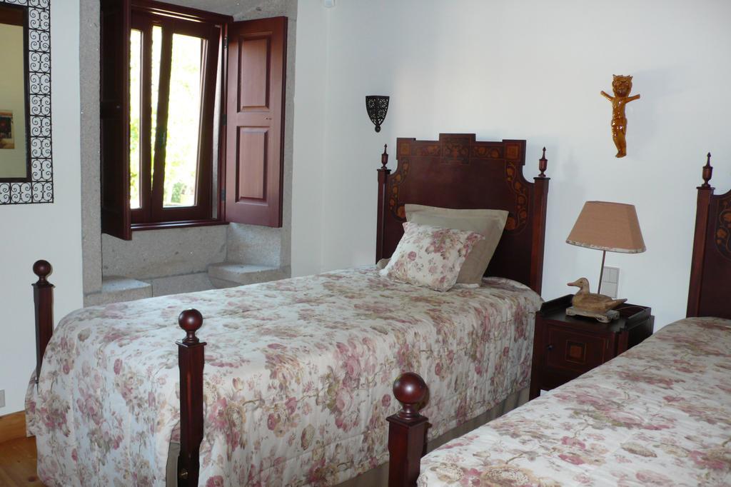 Quinta Dos Castanheiros Bed And Breakfast Ponte de Lima Bagian luar foto