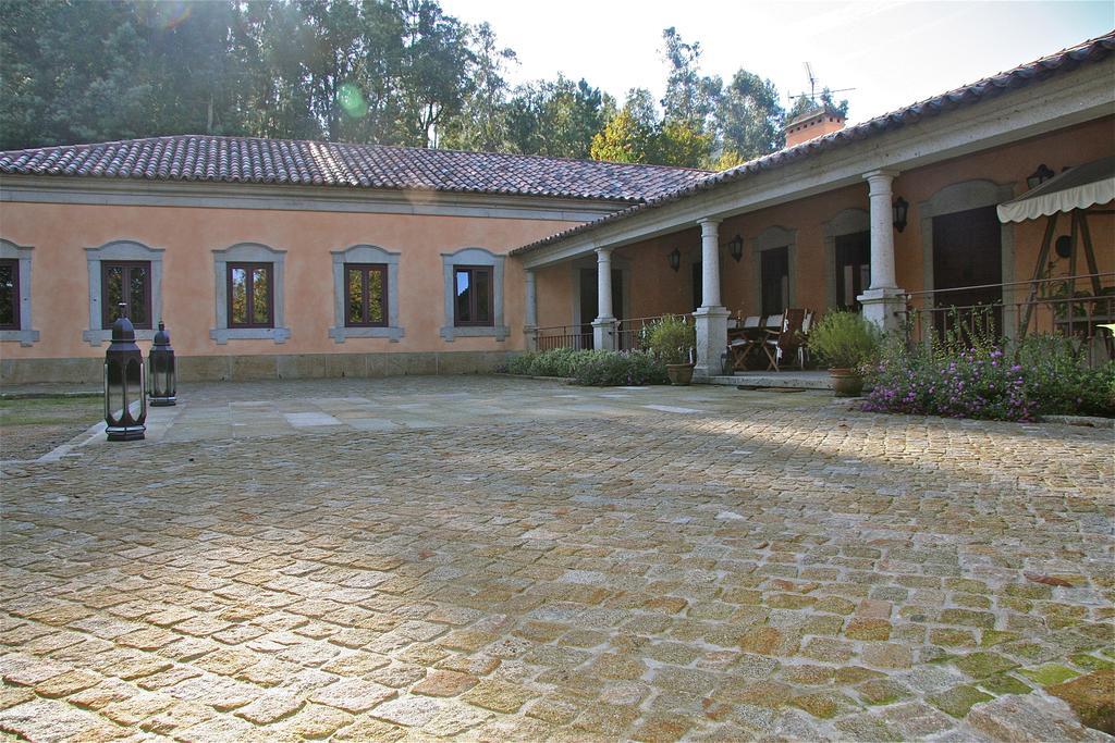Quinta Dos Castanheiros Bed And Breakfast Ponte de Lima Bagian luar foto